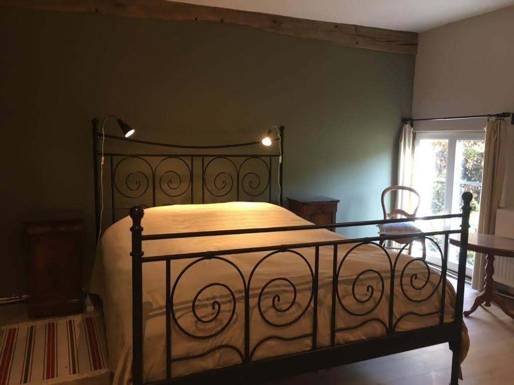Benb La Fosse Bleue Bed and Breakfast Signy-lʼAbbaye Eksteriør billede